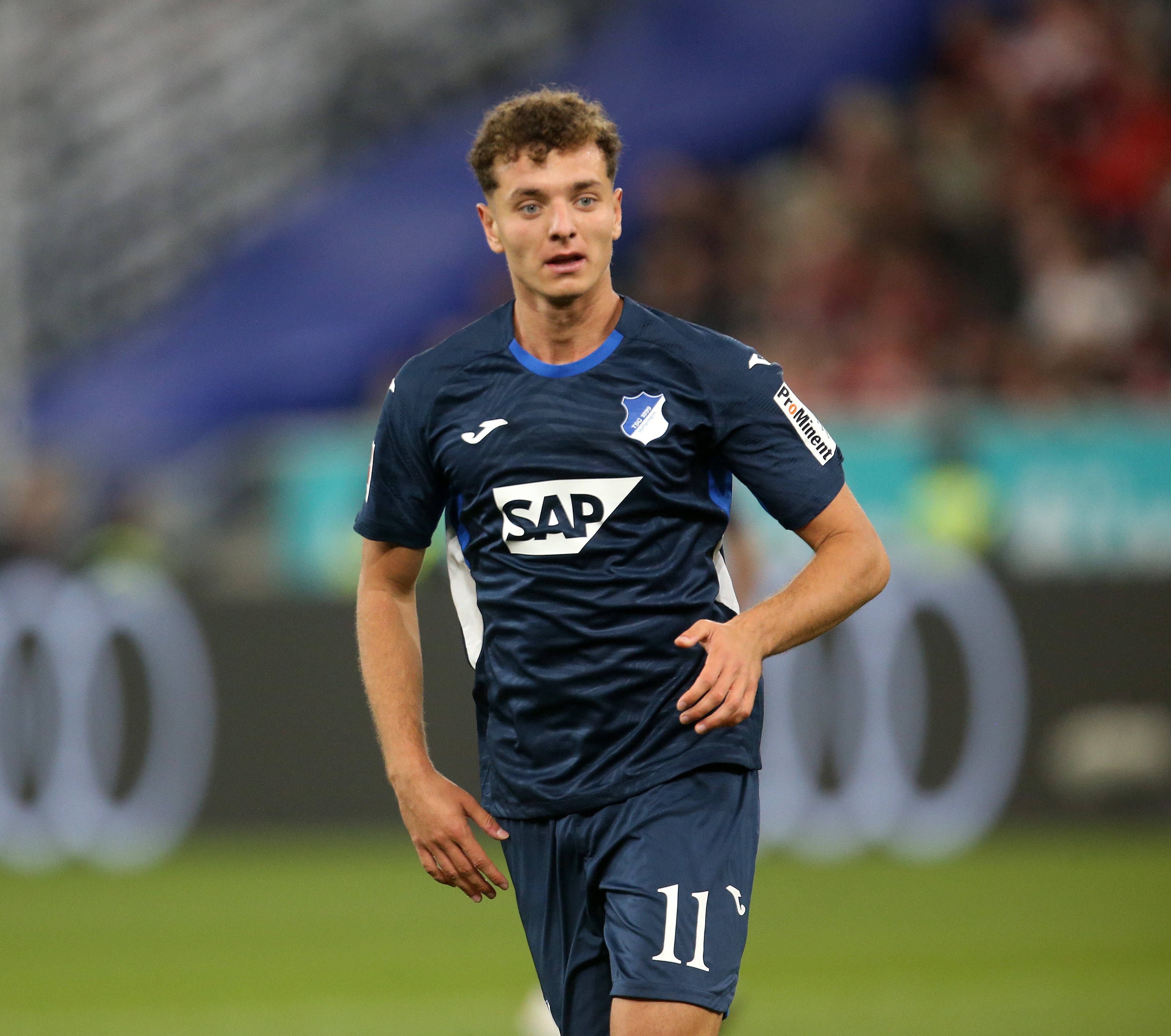 NBA直播-每体：巴萨关注霍芬海姆前锋阿斯拉尼，球员也优先考虑加盟巴萨