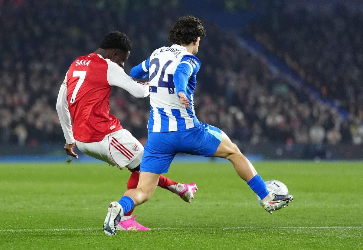 NBA直播-1:0！萨卡超越亨利破纪录，阿森纳双喜临门，3连胜甩开曼城7分