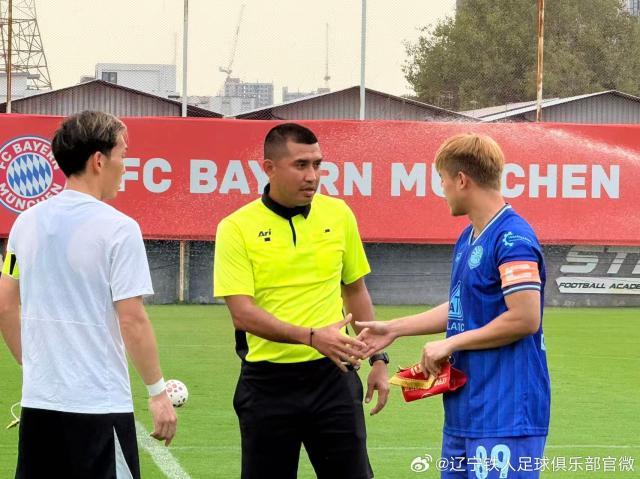 体育新闻-辽宁铁人热身5比4泰国农业大学 邦本宜裕帽子戏法